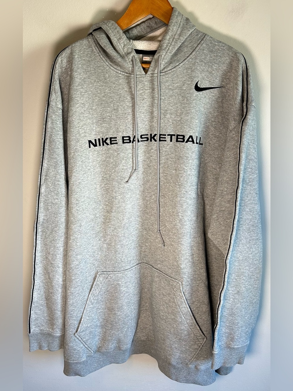 Vintage Nike Basketball Hoodie Sweater Gray Pullover Men's 3XL Embroidered Logo